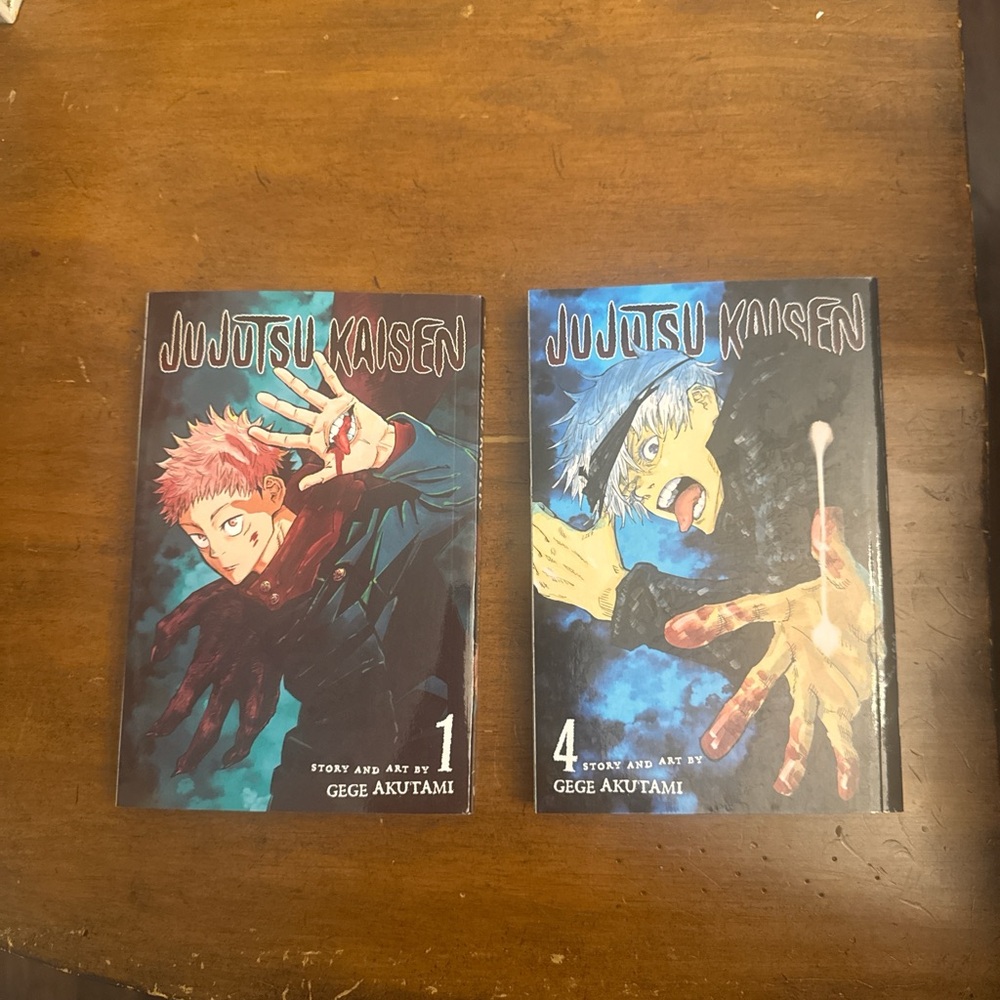 Jujutsu Kaisen Manga Volumes 1 and 4